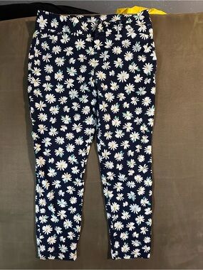 Navy Daisy Print Stretch Pants